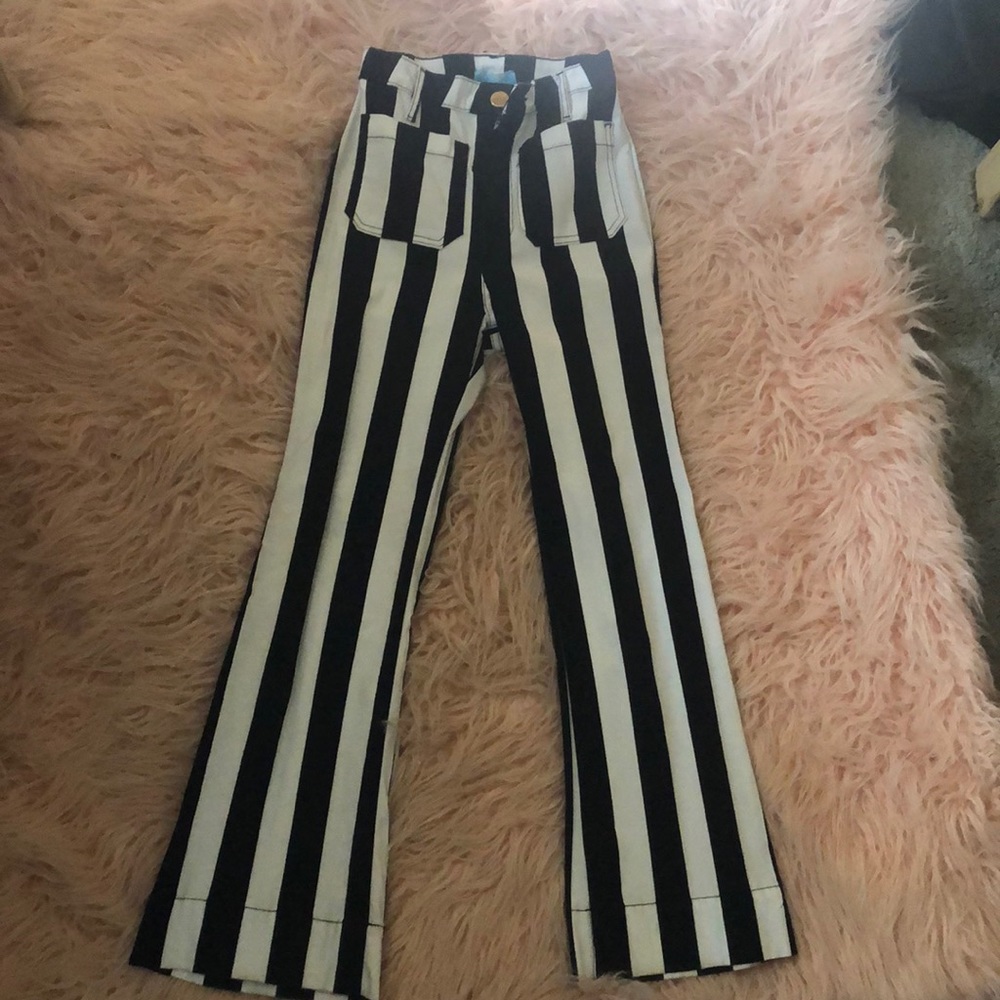 Show me your MuMu Cropped Striped pants